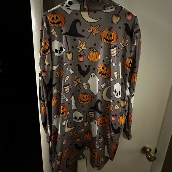 Halloween-Themed Gray Cardigan - Picture 3 of 3